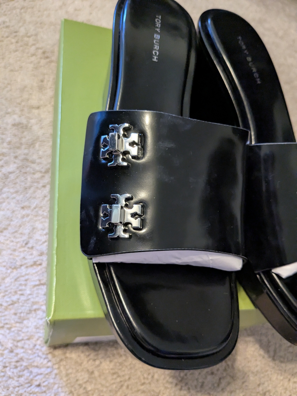 Tory Burch Black Wedge Turnlock Slides 7.5M NIB - Picture 6 of 9